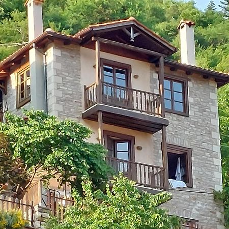 Maisonette Korfes-Κορφές-Μ Δύο Αυτόνομοι Όρoφοι Της Βίλας Κορφές Για Οικογένειες Και Μικρές Παρέες Karpenisi Buitenkant foto