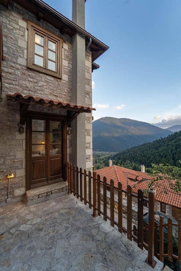 Maisonette Korfes-Κορφές-Μ Δύο Αυτόνομοι Όρoφοι Της Βίλας Κορφές Για Οικογένειες Και Μικρές Παρέες Karpenisi Buitenkant foto