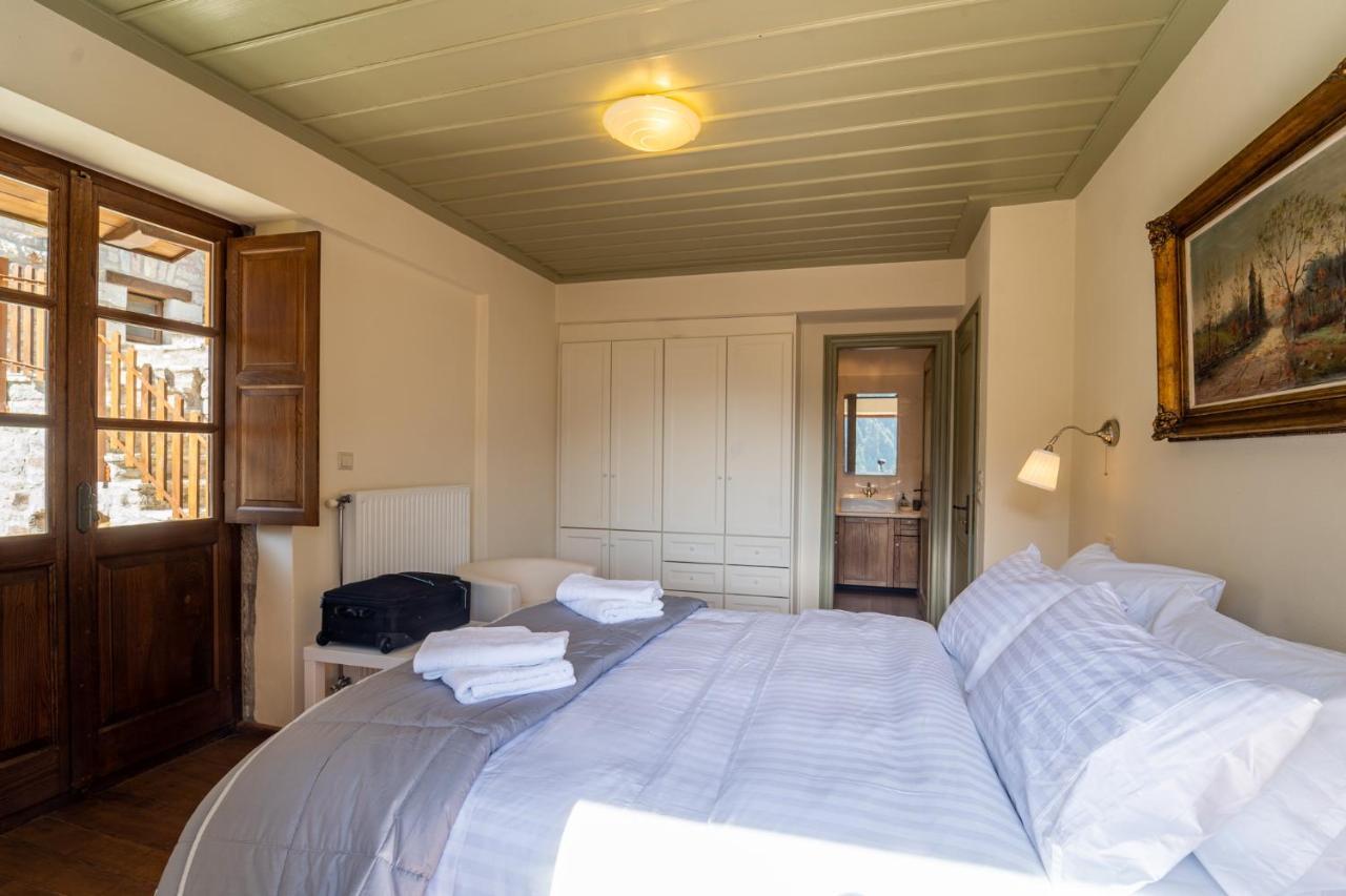 Maisonette Korfes-Κορφές-Μ Δύο Αυτόνομοι Όρoφοι Της Βίλας Κορφές Για Οικογένειες Και Μικρές Παρέες Karpenisi Buitenkant foto