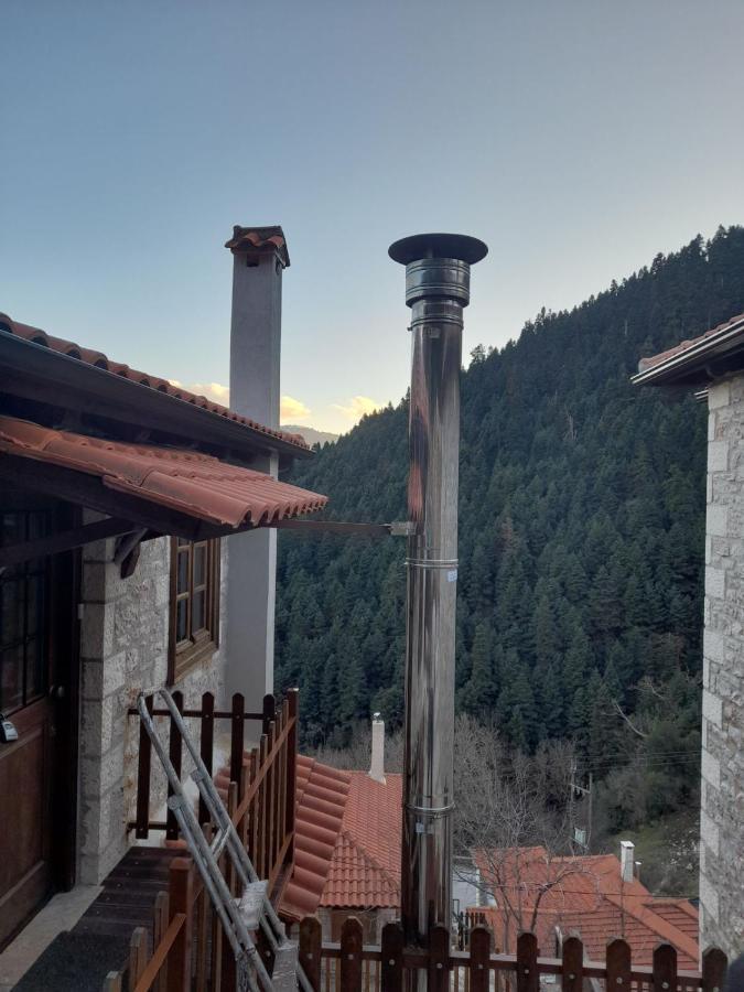 Maisonette Korfes-Κορφές-Μ Δύο Αυτόνομοι Όρoφοι Της Βίλας Κορφές Για Οικογένειες Και Μικρές Παρέες Karpenisi Buitenkant foto