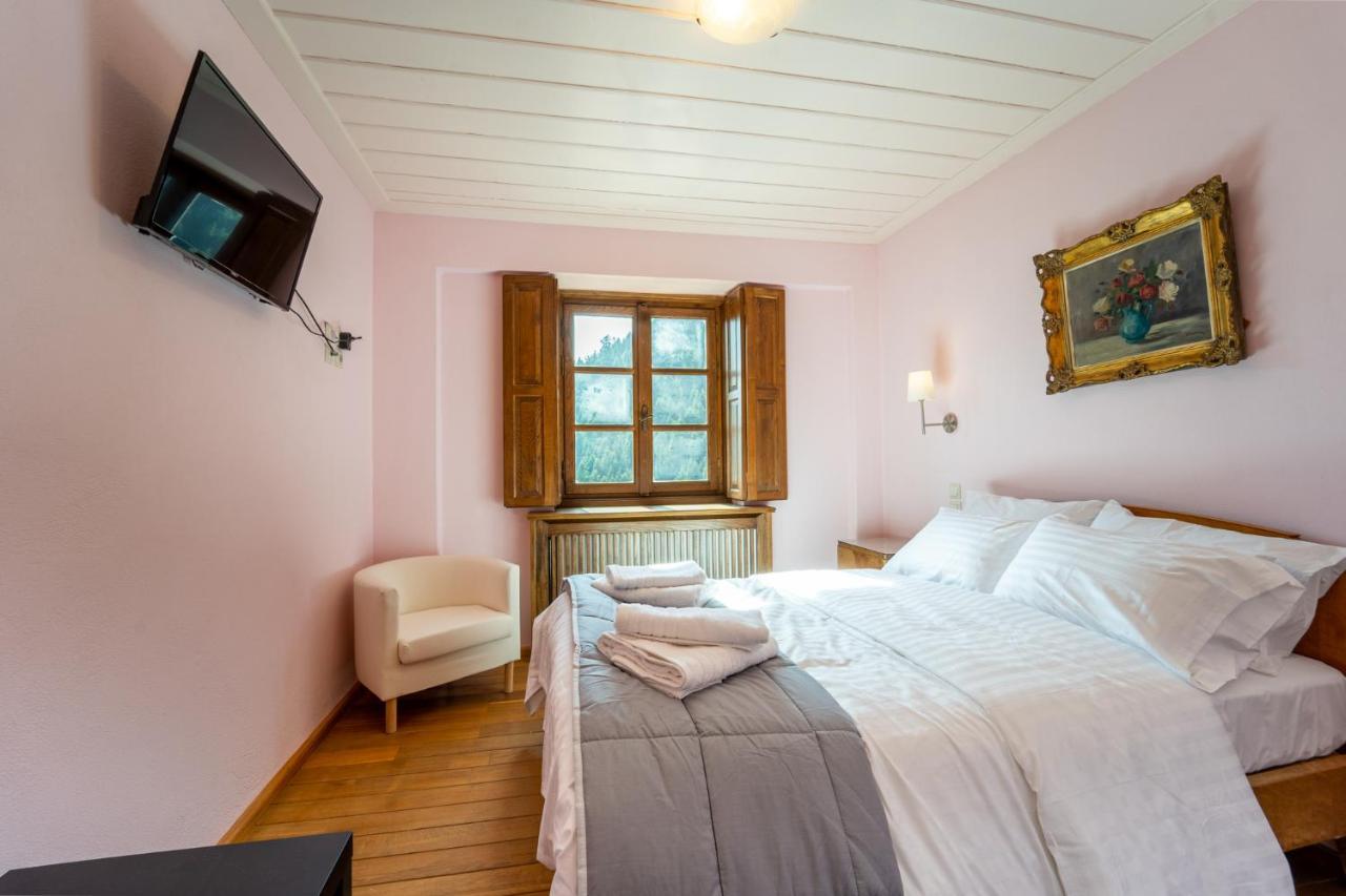 Maisonette Korfes-Κορφές-Μ Δύο Αυτόνομοι Όρoφοι Της Βίλας Κορφές Για Οικογένειες Και Μικρές Παρέες Karpenisi Buitenkant foto