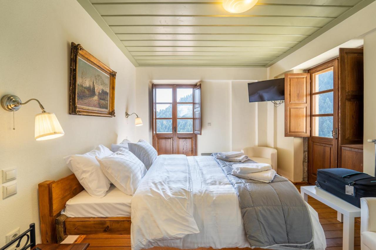 Maisonette Korfes-Κορφές-Μ Δύο Αυτόνομοι Όρoφοι Της Βίλας Κορφές Για Οικογένειες Και Μικρές Παρέες Karpenisi Buitenkant foto