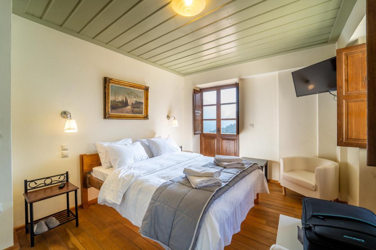 Maisonette Korfes-Κορφές-Μ Δύο Αυτόνομοι Όρoφοι Της Βίλας Κορφές Για Οικογένειες Και Μικρές Παρέες Karpenisi Buitenkant foto